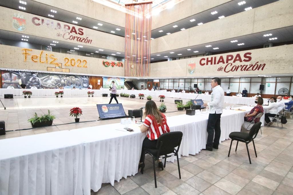 Rutilio Escandón convoca a su Gabinete a iniciar el 2022 con compromiso a favor de Chiapas.jpg
