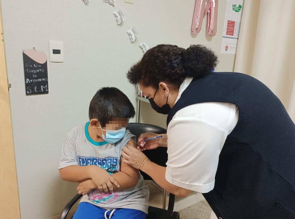 Dr. Pepe Cruz hace un llamado a vacunar contra COVID-19 a la niñez de 5 a 11 años.jpg