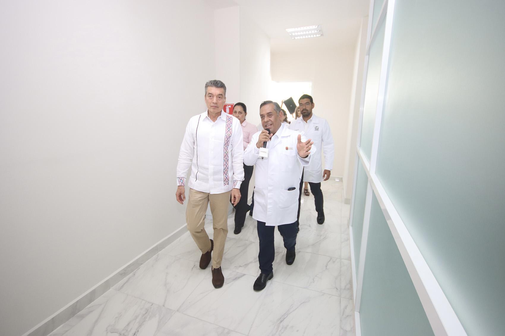 Inaugura Rutilio Escandón Almacén de Red de Frío del Distrito de Salud I Tuxtla Gutiérrez.jpeg