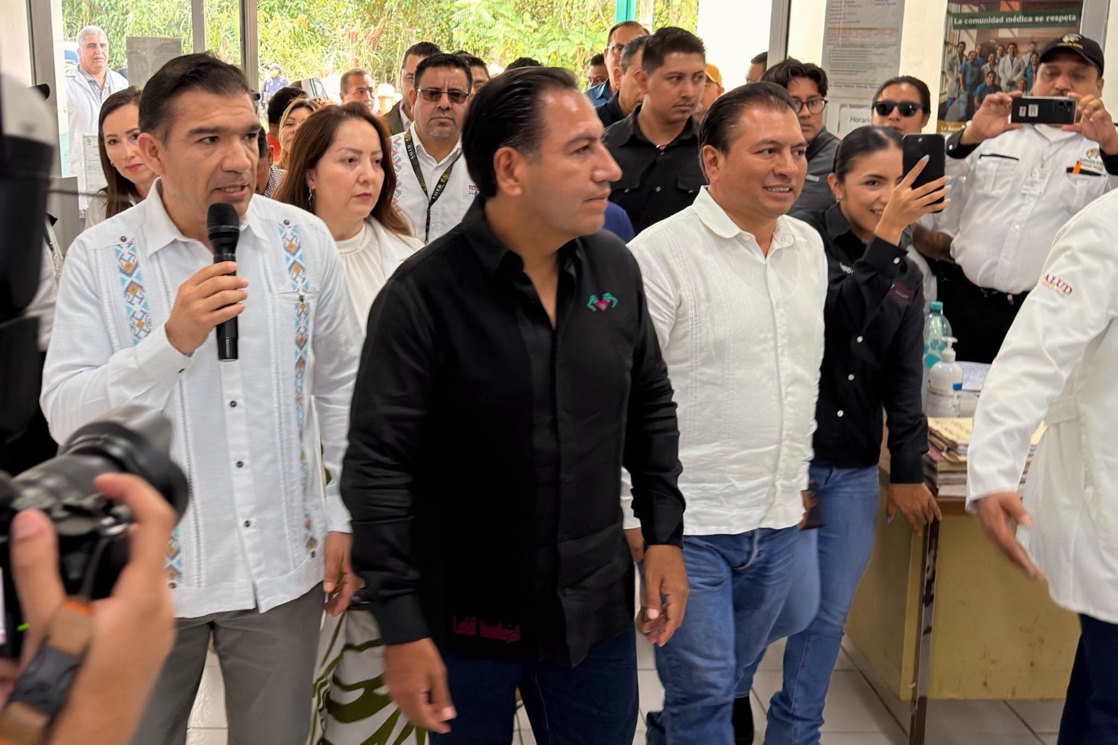 Salud entrega ambulancia al Hospital Básico Comunitario de Tila